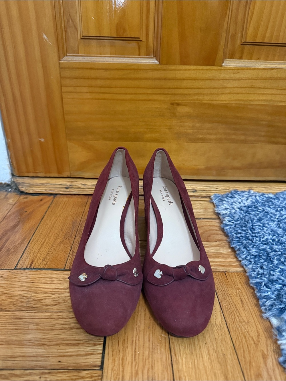 kate spade Burgundy Suede Block Heel Pumps with Heart Bow - Picture 2 of 2